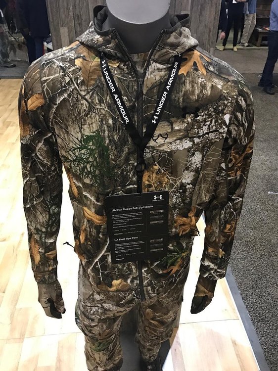 realtree-shot-show-hunting-clothes-5.jpg